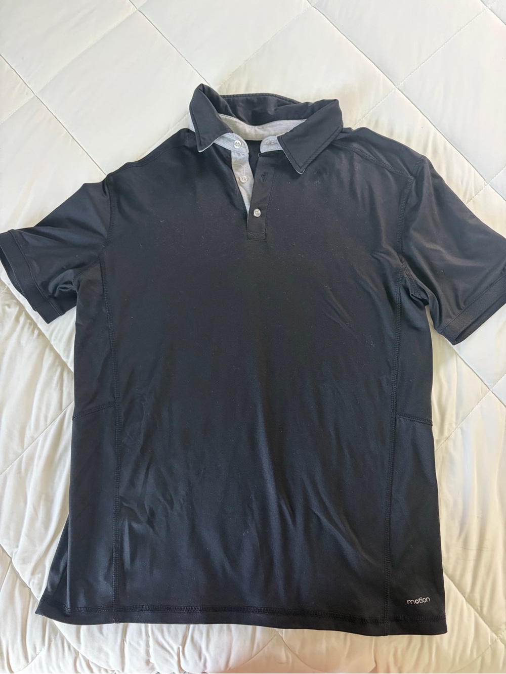 Kohl's Motion Men’s Black Polo Shirt with Contrast Placket
